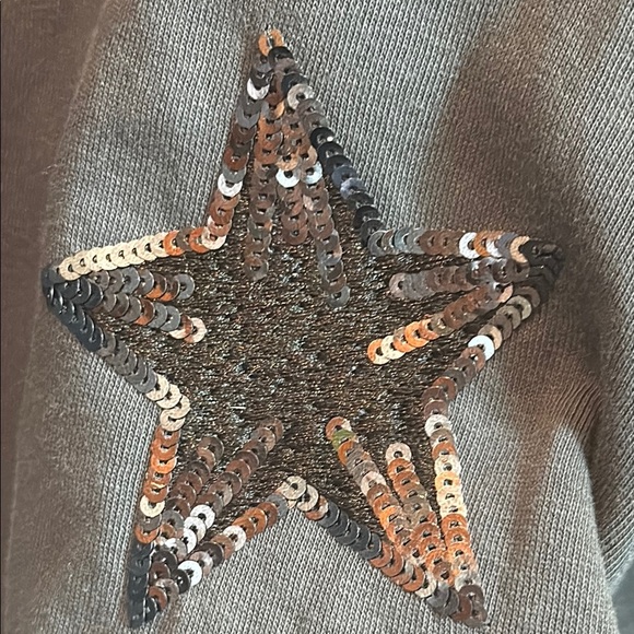 Primark Medium Black Cropped Sweatshirt with Sequin Stars Fleece Lined - Picture 8 of 10